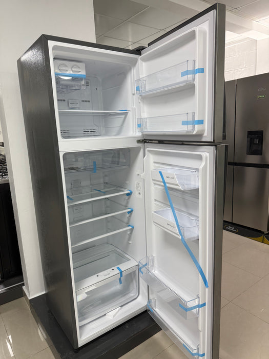 NEVERA FRIDAIRE 10PC CON 10 AÑOS DE GARANTIA