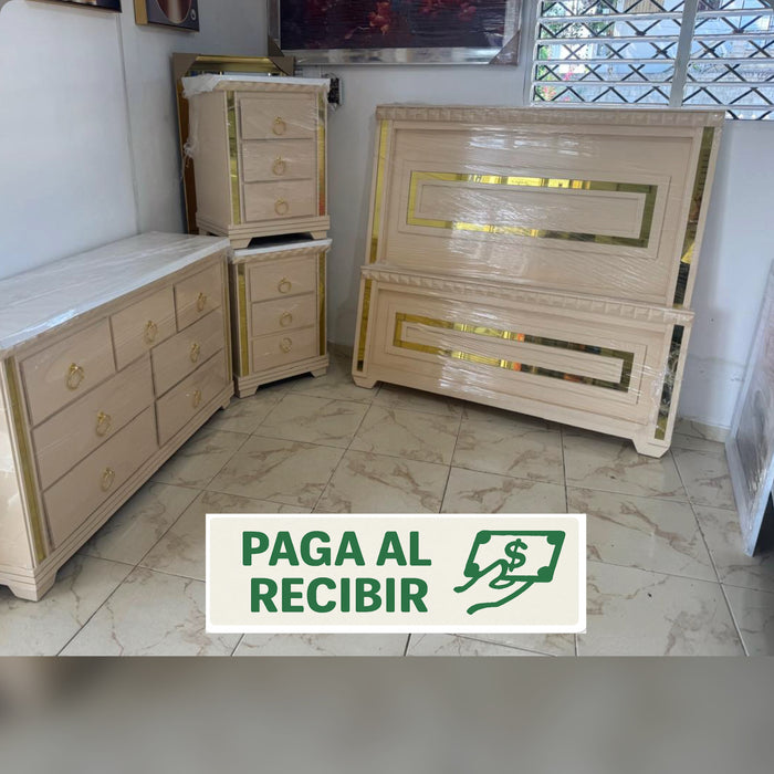Juego de habitación beige con dorado