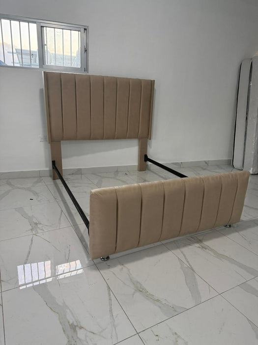 Espaldar Tapizado para Cama  de 60´´ CREMA RALLADO