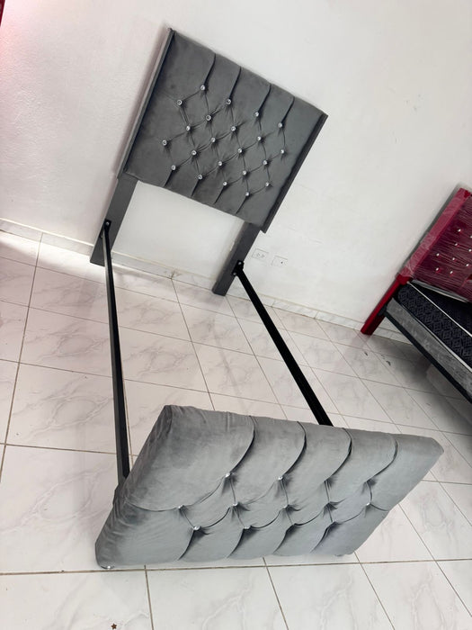 Espaldar Tapizado para cama en 39¨ GRIS CAPITONEADO