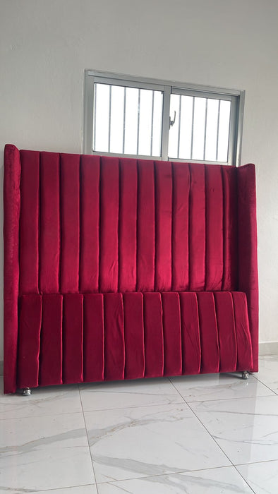 ESPALDAR DE CAMA TAPIZADO  ROJO RALLADO